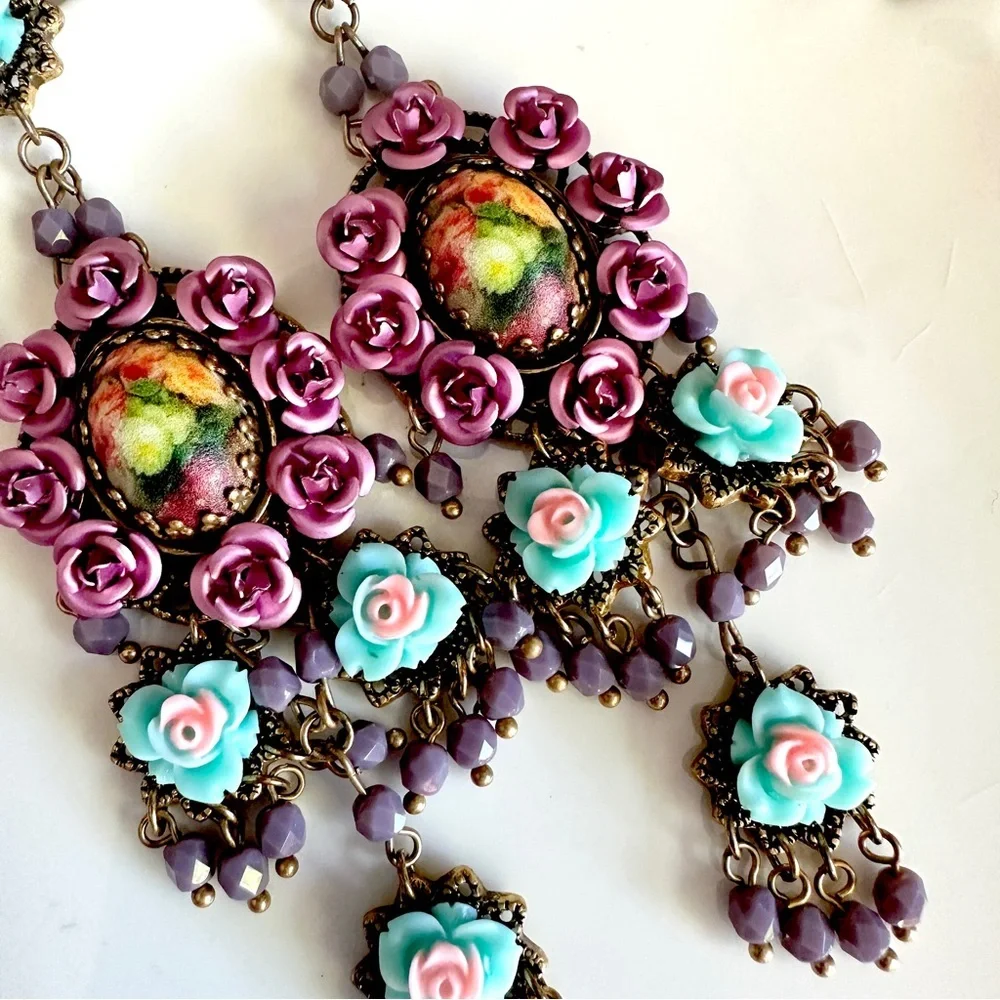 Vintage Style Floral Baroque Earrings Micro Mosaic Style Flower Painting NEW